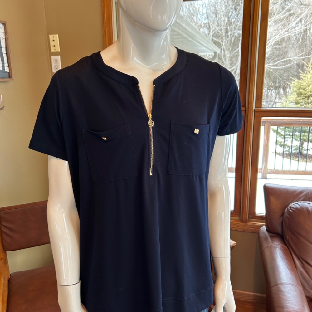 Anne Klein 1/4 Zipper Blouse Navy! Like New 1X